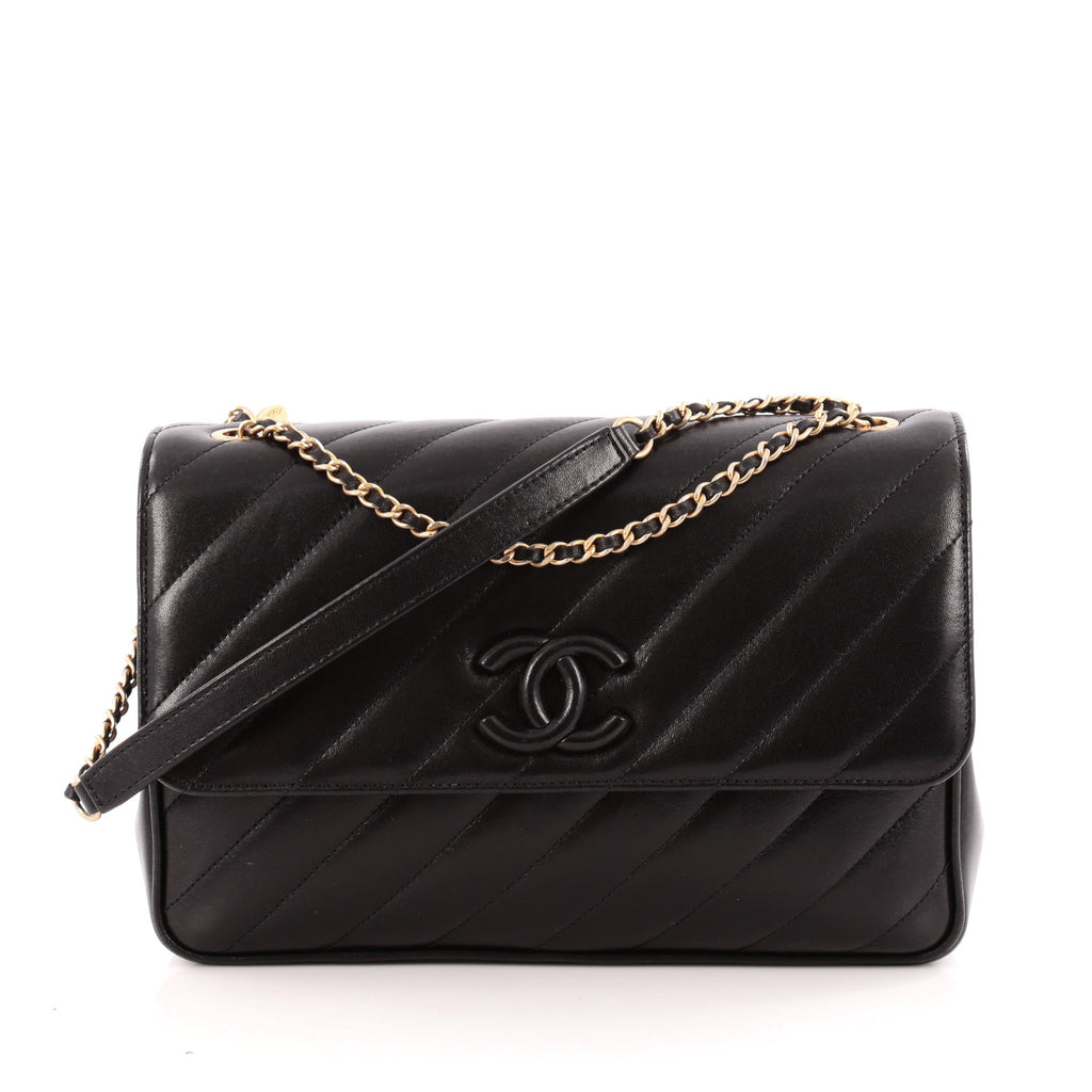 Chanel Vintage Chanel 13 Signature CC Maxi Jumbo Black Quilted 