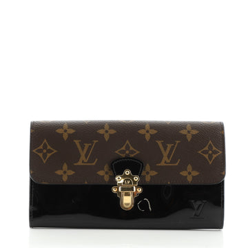 Louis Vuitton Cherrywood Wallet Vernis with Monogram Canvas