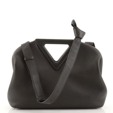 Bottega Veneta Point Shoulder Bag Leather Medium