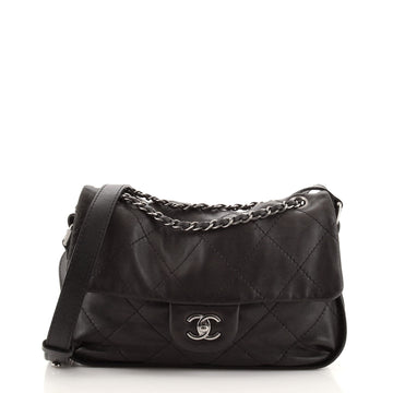 Chanel Country Chic Flap Crossbody Bag Quilted Calfskin