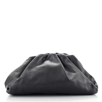 Bottega Veneta The Pouch Leather Medium