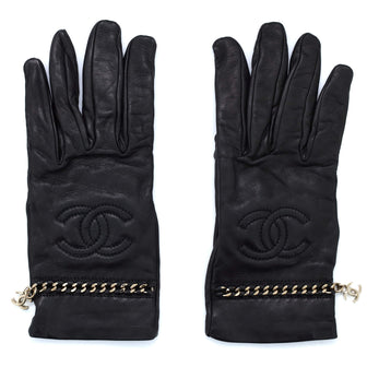 Chanel CC Chain Detail Gloves Leather