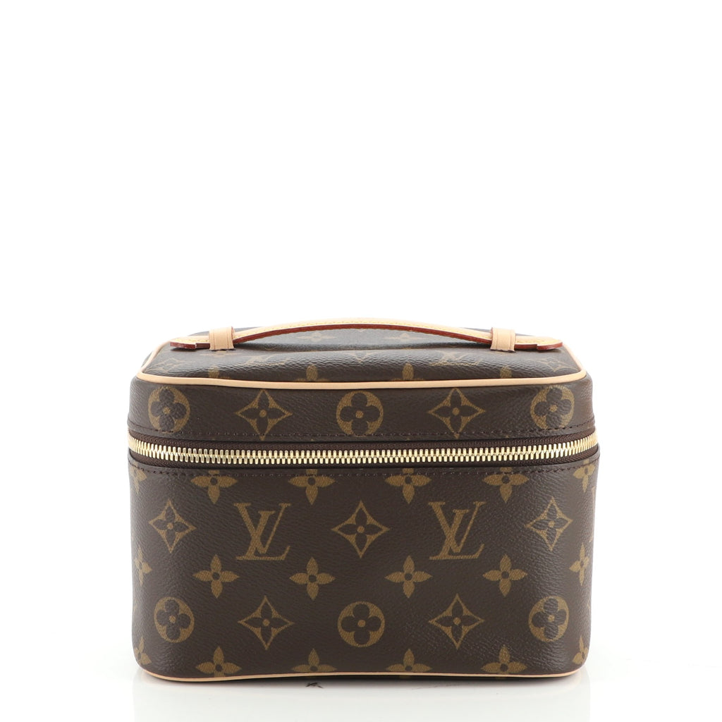 Nice cloth vanity case Louis Vuitton Ecru in Cloth - 25261970