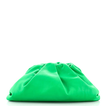 Bottega Veneta The Pouch Leather Medium