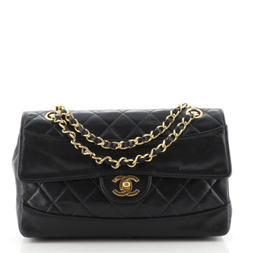 Chanel Vintage CC Chain Flap Bag Quilted Lambskin Medium
