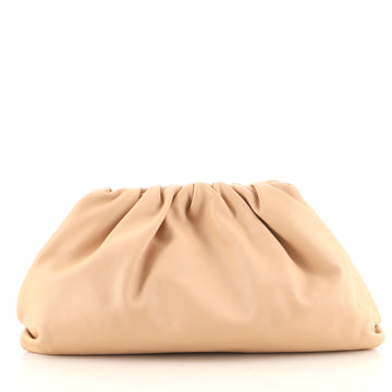 Bottega Veneta The Pouch Leather Medium