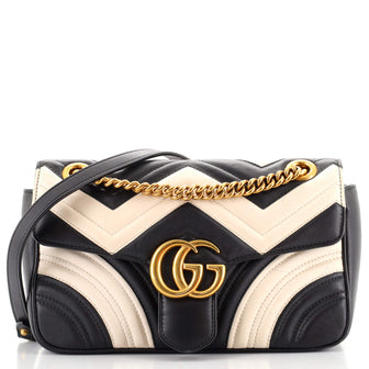 Gucci GG Marmont Flap Bag Matelasse Leather Small