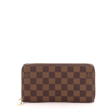 Louis Vuitton Zippy Wallet Damier