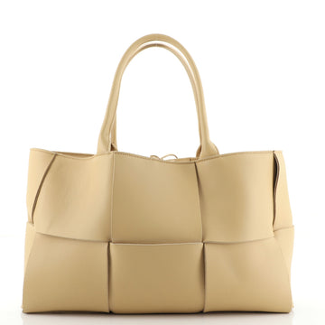Bottega Veneta Arco Tote Maxi Intrecciato Leather Medium