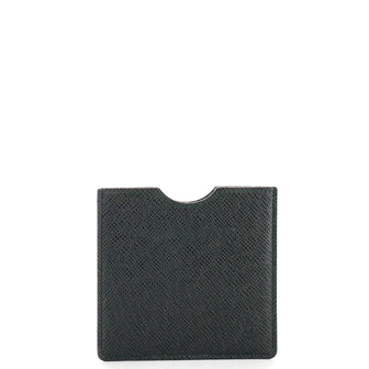 Louis Vuitton Card Holder Taiga Leather