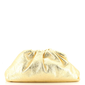 Bottega Veneta The Pouch Leather Medium