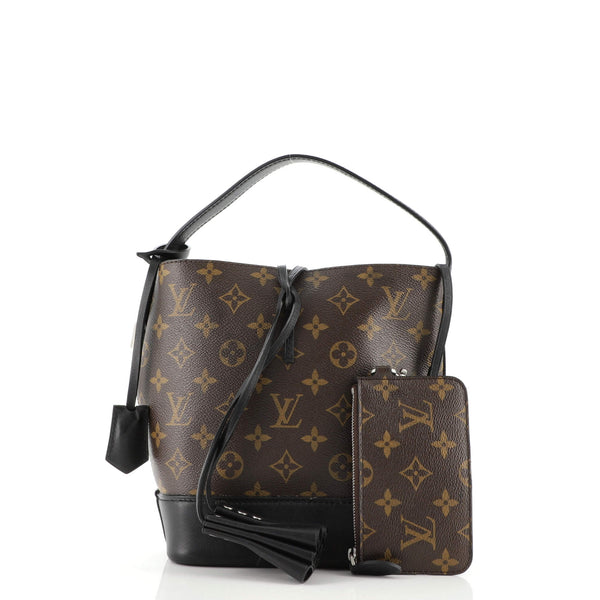 Louis Vuitton NN14 Idole Bucket Bag Monogram Canvas and Leather PM at  1stDibs