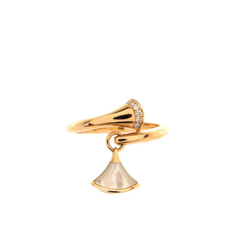 Bvlgari Divas' Dream Charm Ring 18K Rose Gold with Diamonds and Mother Of Pearl