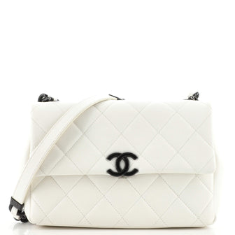 Chanel My Everything Flap Bag Quilted Caviar Medium