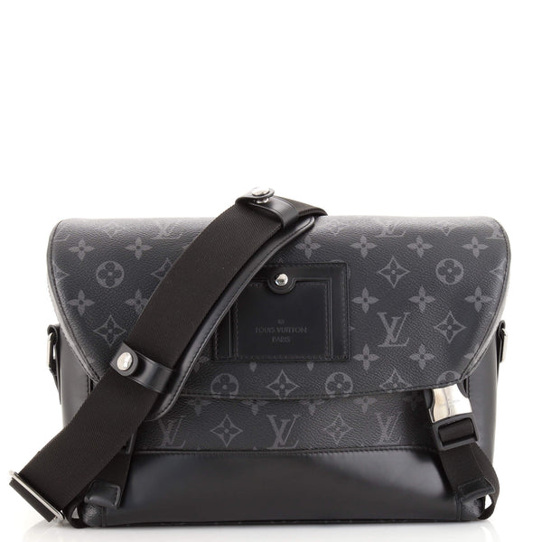 Louis Vuitton Monogram Eclipse Messenger Voyager PM & MM: Carrying the Bags  