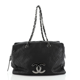 Chanel Diamond Stitch Tote Calfskin Small