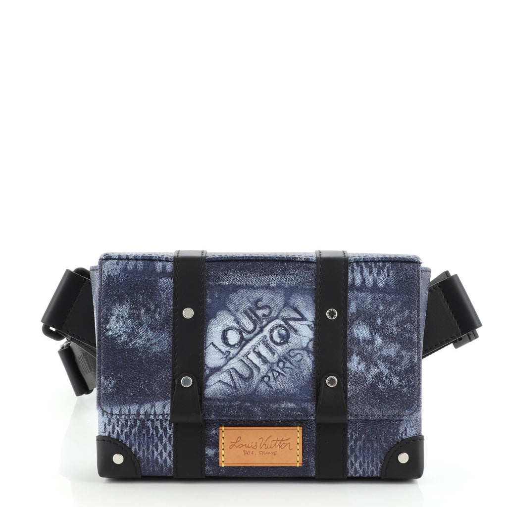 Louis Vuitton Blue Damier Salt Coated Canvas Trunk Sling Crossbody Bag -  Yoogi's Closet