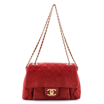 Chanel Chic Quilt Flap Bag Quilted Iridescent Calfskin Small