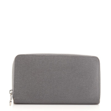Louis Vuitton Zippy Organizer Taiga Leather