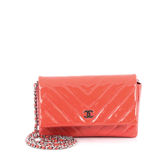 Chanel Wallet on Chain Shoulder Bag Chevron Patent Pink