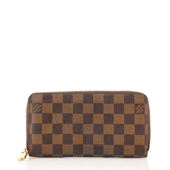Louis Vuitton Zippy Wallet Damier