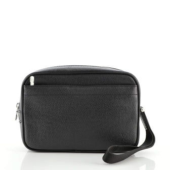 Louis Vuitton Kaluga Pochette Clutch Taiga Leather