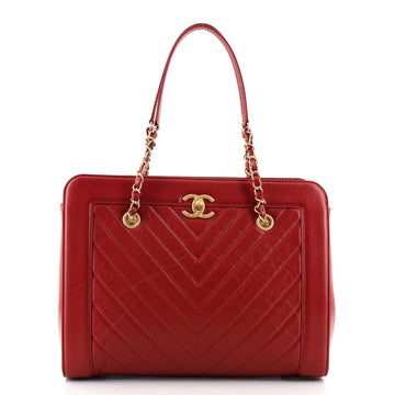 Chanel CC Chain Shopping Tote Chevron Calfskin Medium