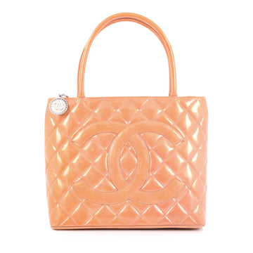 Chanel Medallion Tote Quilted Patent orange