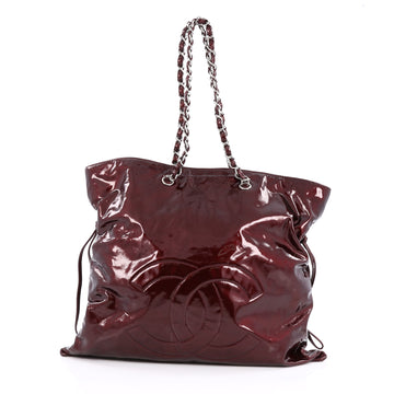 Chanel Bon Bon Tote Patent Large red