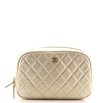 Chanel Curvy Cosmetic Pouch Quilted Caviar Medium
