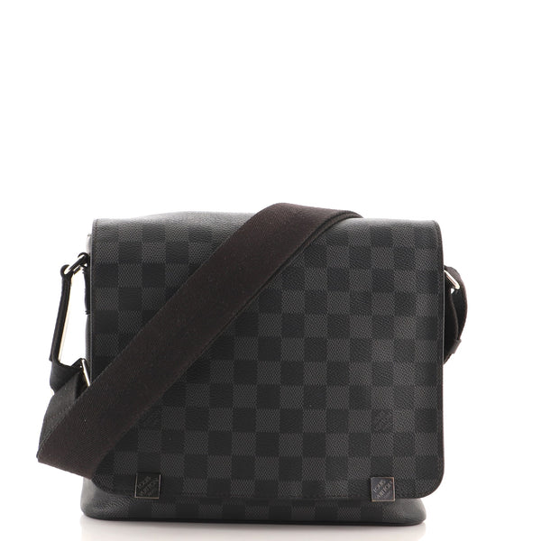 Louis Vuitton Black Damier Graphite District PM Grey Leather Cloth  ref.135734 - Joli Closet