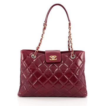Chanel Daily Walk Shopping Tote Quilted Glazed Calfskin Medium Red