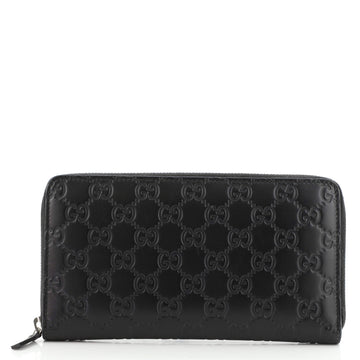 Gucci Signature Zip Around Wallet Guccissima Leather