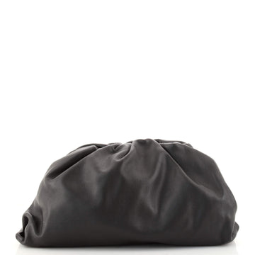 Bottega Veneta The Pouch Leather