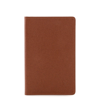 Passport Cover Taiga Leather