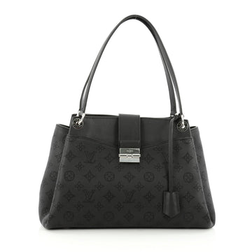 Louis Vuitton Sevres Handbag Mahina Leather Black