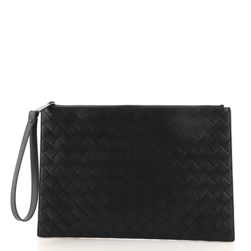 Bottega Veneta Flat Zip Pouch Intrecciato Nappa Medium