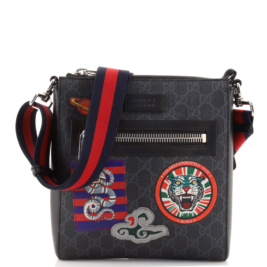 Gucci night courrier gg supreme 2024 messenger