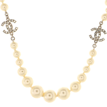 Chanel CC Baguette Short Necklace Faux Pearls and Metal with Crystals