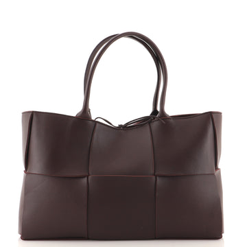 Bottega Veneta Arco Tote Maxi Intrecciato Leather Medium