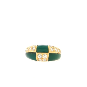 Van Cleef & Arpels Vintage Cocktail Ring 18K Yellow Gold with Diamonds and Chrysoprase