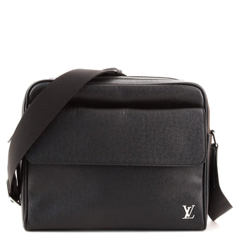 Louis Vuitton Alex Messenger Bag Taiga Leather PM