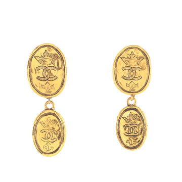 Chanel Vintage CC Crown Oval Plate Drop Clip-On Earrings Metal