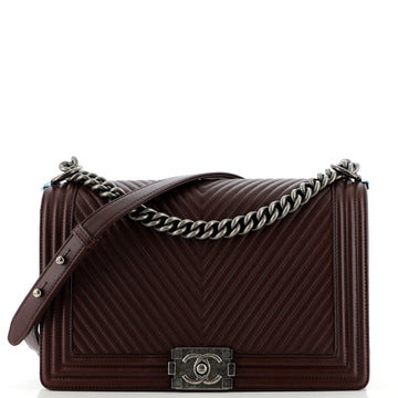 Chanel Boy Flap Bag Chevron Calfskin New Medium
