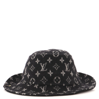 Louis Vuitton Carry On Reversible Bob Hat Monogram Wool