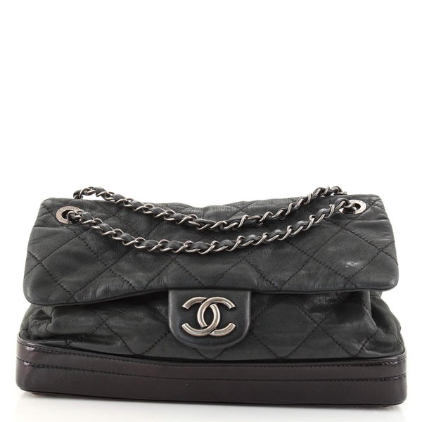 Chanel VIP Medium Shopping Bag Black Iridescent Calfskin Leather Tote 2011