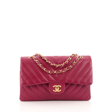 Chanel Vintage Classic Double Flap Bag Chevron Lambskin Medium