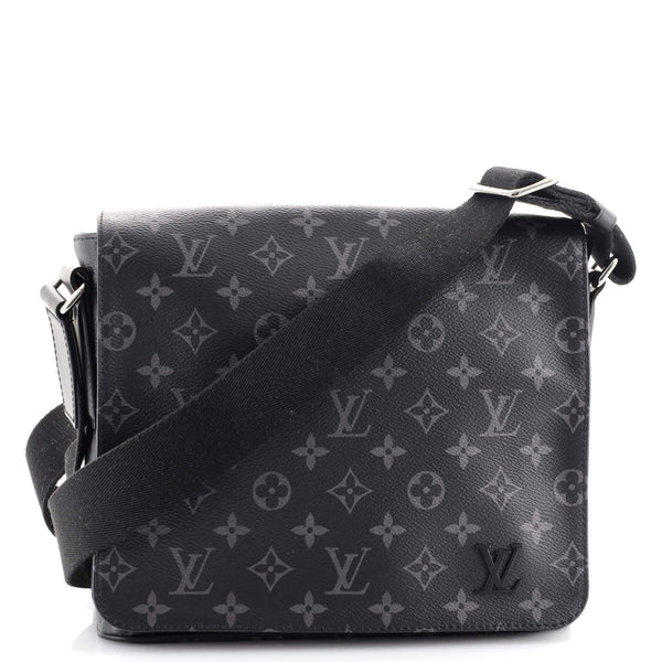 Louis Vuitton DISTRICT PM Messenger Bag - Luxuryeasy