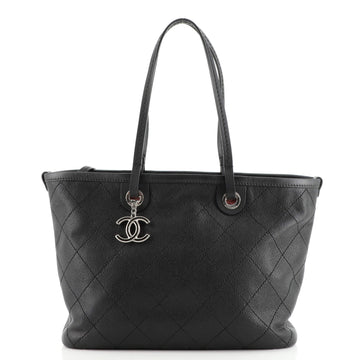 Chanel Fever Tote Quilted Caviar Medium