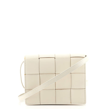 Bottega Veneta Cassette Crossbody Bag Maxi Intrecciato Leather Mini